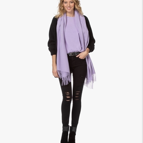 Frame Le Skinny de Jeanne Ripped Distressed Jeans in Film Noir Wash Size 24 - Picture 4 of 13